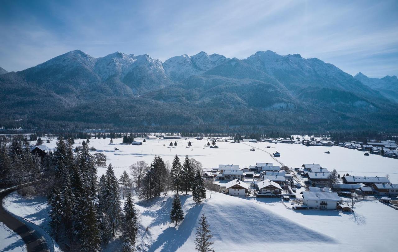 Achners Chalet Am Forsthaus ヴァルガウ エクステリア 写真